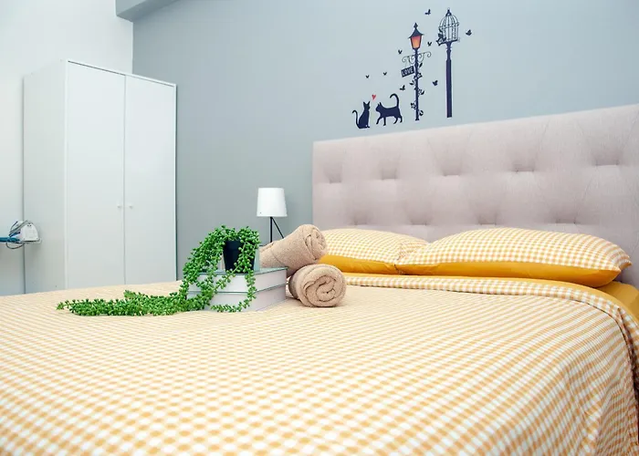 Five H Family Service Apartment